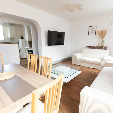 Le Familial - 2 Chambres, 5 Min Du Centre Avec Jardin *